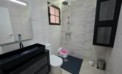 Revente - Villa -
Torrevieja - Sector 25