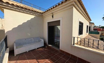 Revente - Villa -
Torrevieja - Sector 25