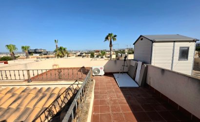 Revente - Villa -
Torrevieja - Sector 25