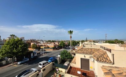 Revente - Villa -
Torrevieja - Sector 25
