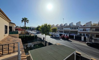 Revente - Villa -
Torrevieja - Sector 25