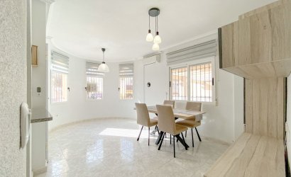 Resale - Townhouse -
Torrevieja - Nueva Torrevieja