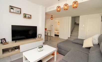 Resale - Villa -
Villamartín - PAU 8