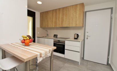 Resale - Villa -
Villamartín - PAU 8
