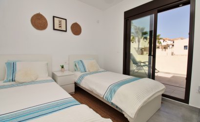 Resale - Villa -
Villamartín - PAU 8