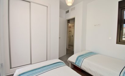 Resale - Villa -
Villamartín - PAU 8