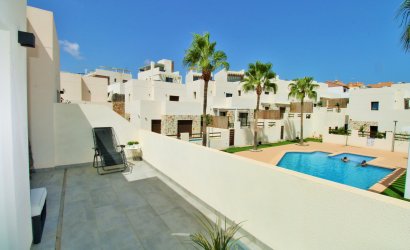 Resale - Villa -
Villamartín - PAU 8