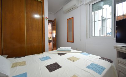 Tweedehands - Villa -
Orihuela Costa - La Zenia