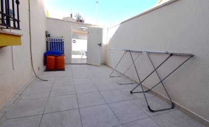 Tweedehands - Villa -
Orihuela Costa - La Zenia