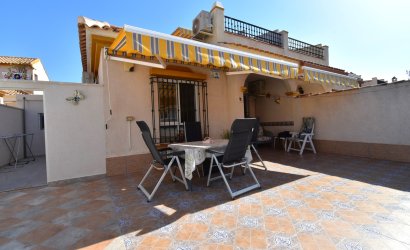 Tweedehands - Villa -
Orihuela Costa - La Zenia