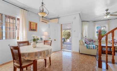 Revente - Villa -
Guardamar del Segura