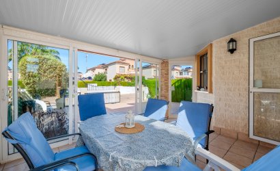 Revente - Villa -
Guardamar del Segura