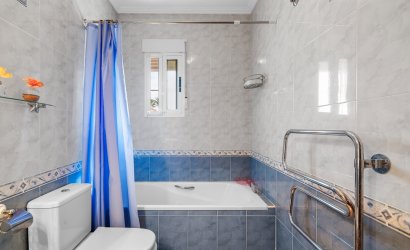 Revente - Villa -
Guardamar del Segura