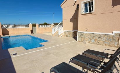 Tweedehands - Villa -
Ciudad Quesada - Costa Blanca