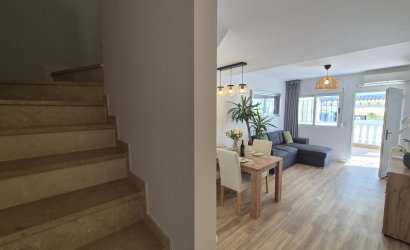 Resale - Townhouse -
Alicante - La Florida
