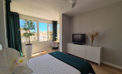 Resale - Townhouse -
Alicante - La Florida