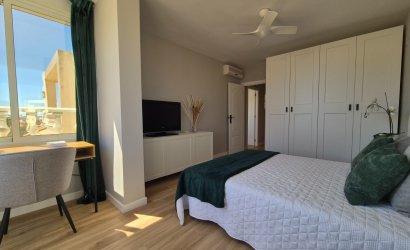 Resale - Townhouse -
Alicante - La Florida