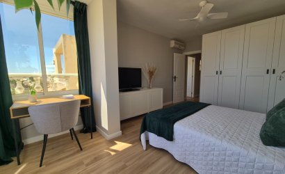 Resale - Townhouse -
Alicante - La Florida