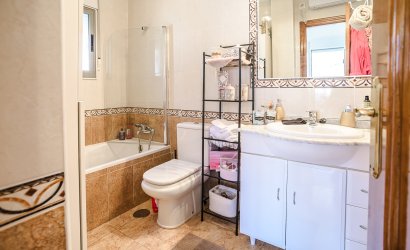 Resale - Townhouse -
Guardamar del Segura - El Raso