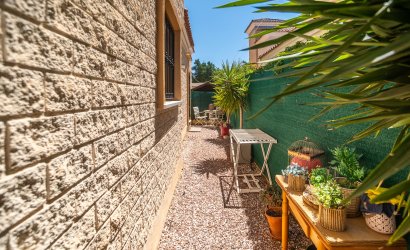 Resale - Townhouse -
Guardamar del Segura - El Raso