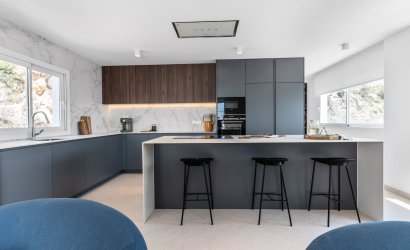 Obra nueva - Villa -
Altea