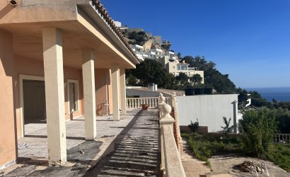 Obra nueva - Villa -
Altea