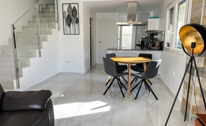 Tweedehands - Villa -
Torrevieja - Los Balcones