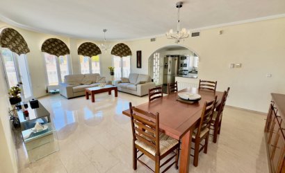 Revente - Villa -
Ciudad Quesada