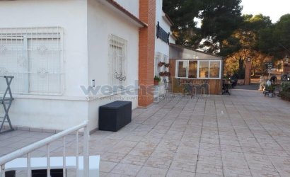 Reventa - Villa -
Torrevieja - Los Balcones