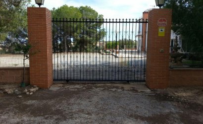 Reventa - Villa -
Torrevieja - Los Balcones