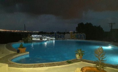 Reventa - Villa -
Torrevieja - Los Balcones