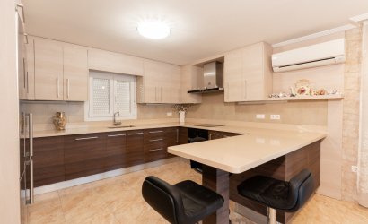 Revente - Villa -
Torrevieja - Los Balcones
