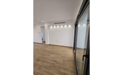 Resale - Townhouse -
Torrevieja - Los Balcones