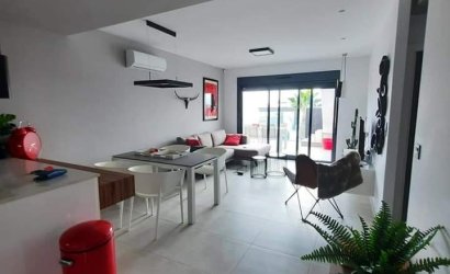 Tweedehands - apartment -
El Raso - Costa Blanca