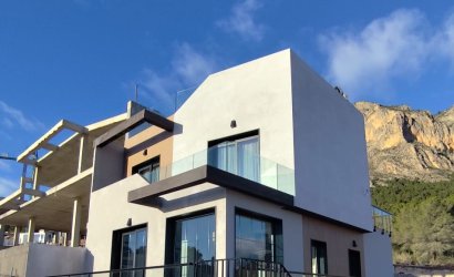 New Build - semi-detached -
Polop