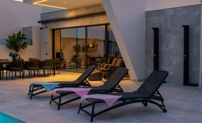 Obra nueva - Villa -
Rojales