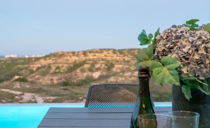 Obra nueva - Villa -
Rojales