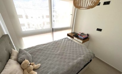 Obra nueva - Ático -
Torrevieja