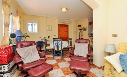 Tweedehands - Herenhuis -
Playa Flamenca