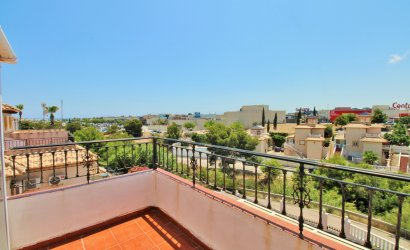 Tweedehands - Herenhuis -
Playa Flamenca