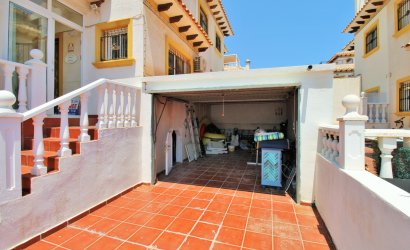 Tweedehands - Herenhuis -
Playa Flamenca