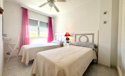 Revente - Villa -
Orihuela Costa - Villamartín