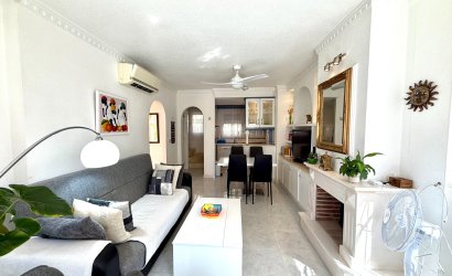 Revente - Villa -
Orihuela Costa - Villamartín