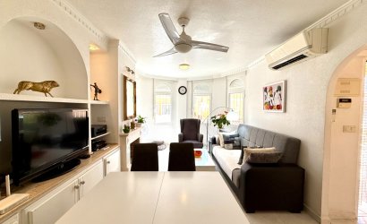 Revente - Villa -
Orihuela Costa - Villamartín