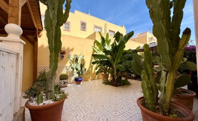 Revente - Villa -
Orihuela Costa - Villamartín