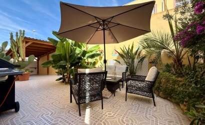 Revente - Villa -
Orihuela Costa - Villamartín