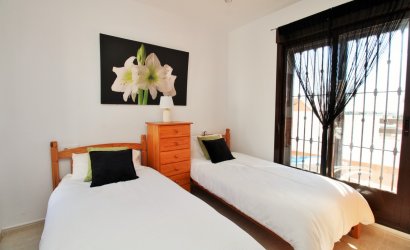 Revente - Villa -
Villamartín - PAU 8