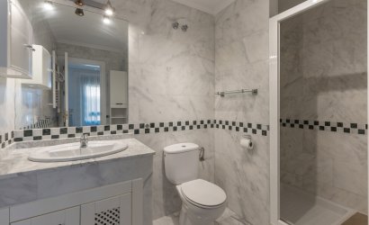 Revente - apartment -
Orihuela Costa - Villamartín