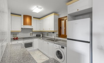 Revente - apartment -
Orihuela Costa - Villamartín