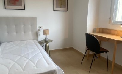 Nouvelle - Attique -
Orihuela Costa